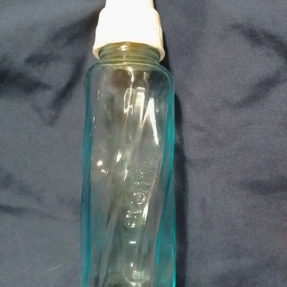 vintage Evenflo glass baby bottle